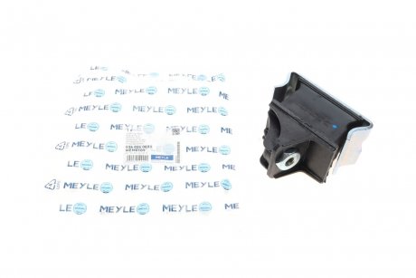 Подушка двигуна MB Sprinter/VW LT 96- MEYLE 034 024 0033