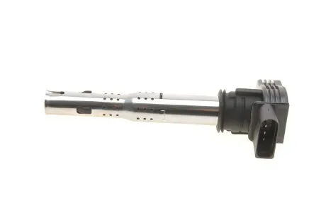 Катушка зажигания Audi A3/A4/A5/A6/Q3/Q5/Skoda Octavia II/SuperB II/VW Golf/Jetta/Passat/T5/T6 04- MEYLE 100 905 0025