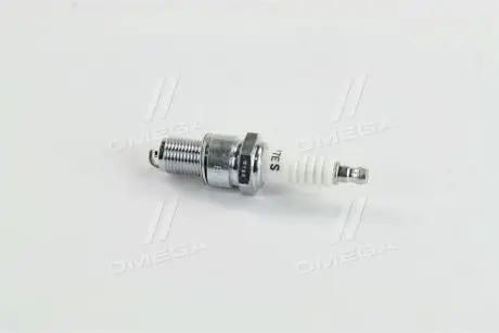 Свічка запалювання AUDI 80,100 VW PASSAT, GOLF, MOTO NGK BP7ES