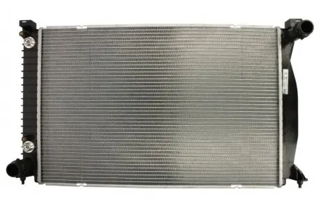 Радіатор охолодження NISSENS 60328