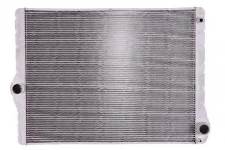 Радиатор охлаждения NISSENS 60776