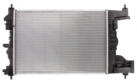 Радіатор охолодження NISSENS 616903