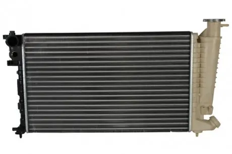 Радiатор NISSENS 635181