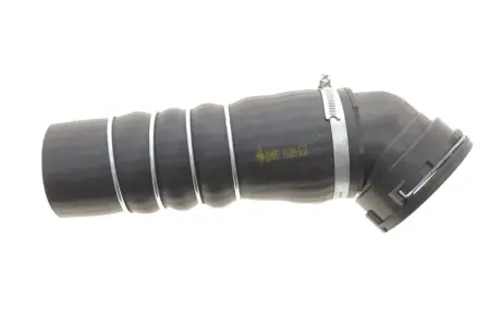 Патрубок інтеркулера BMW 5 (E60) 02-10 M57 NRF 166389