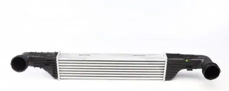 Радіатор інтеркулера MB E-class (W210) 2.7/3.2D 99-03 NRF 30421