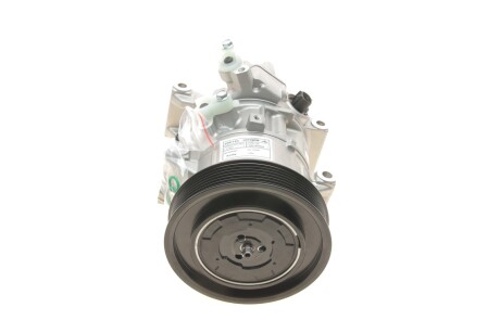 Компресор кондиціонера Toyota Avensis 2.0D/2.2D/2.4 03-09 NRF 32649