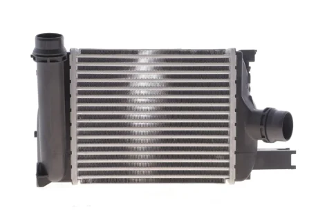 Радіатор інтеркулера Renault Clio/Dacia Logan/Dokker 1.5dCi 12-(пошкоджене кріплення) NRF DSC_30379