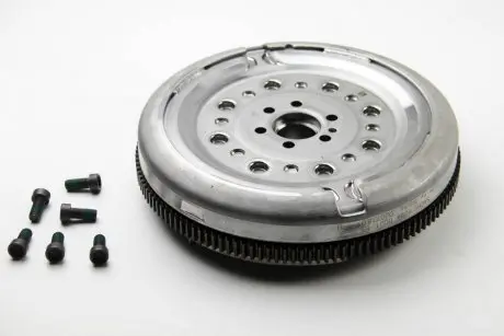 Двомасовий маховик (240мм, з болтами) AUDI A3, A6 C6 SEAT ALTEA, ALTEA XL, LEON, TOLEDO III SKODA OCTAVIA II, SUPERB II, YETI VW CADDY III, CADDY III/MINIVAN, EOS 1.9D/2.0D 02.03-07.18 SACHS 2294 000 113