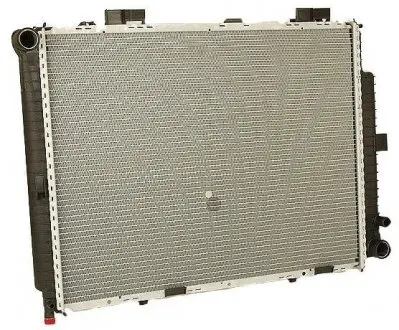 Радиатор охлаждения STARLINE MSA2208