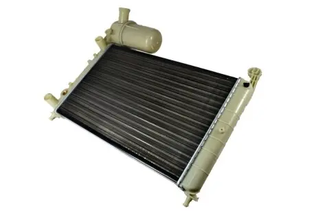 Радиатор THERMOTEC D7F015TT