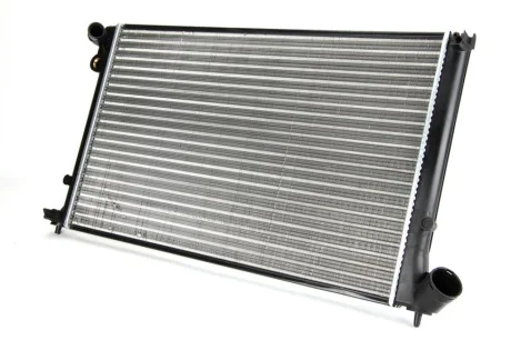 Радіатор двигуна (мкпп) PEUGEOT 406 2.0 11.95-12.04 THERMOTEC D7P052TT