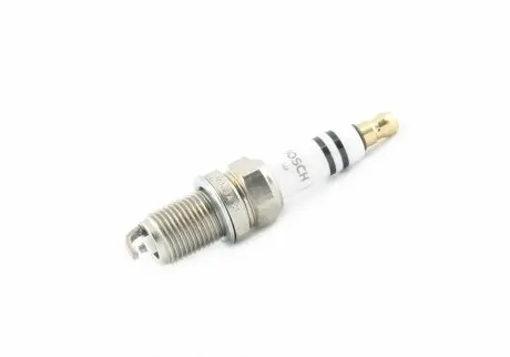 Свічка запалювання Longlife VAG 101905610A