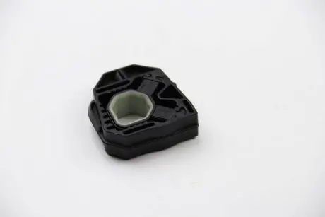 Подушка радіатора (верхня) Caddy 1.4/1.6/2.0 04- (+AC) (без упаковки) VAG 1K0121367M