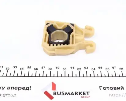 Кронштейн радіатора верхн. VW Golf, Passat, Polo, Tiguan (13-)/Audi A1, A3, Q2, Q3, TT/Skoda/Seat VAG 5Q0121367G