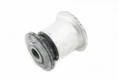 Сайлентблок важеля VW Touareg (03-18)/Audi Q7 (07-15) VAG 7L0407183A