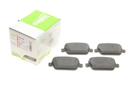 Колодки гальмівні (задні) Ford Focus/Galaxy/Mondeo/S-Max/Kuga 05-15/Volvo S80/V70/XC70 06-16 Valeo 301935