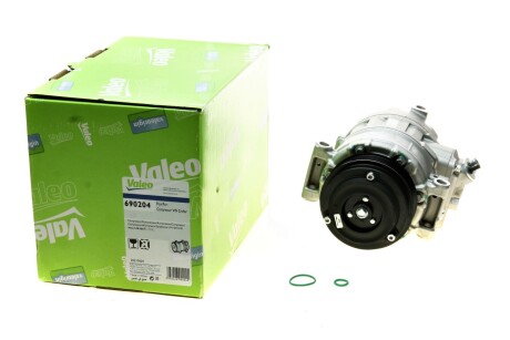 Компресор Valeo 690204