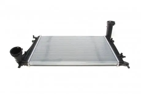 Радіатор інтеркулера VW Caddy III 1.9/2.0 TDI 04-10 Van Wezel 58004268