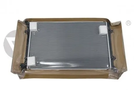 Радіатор Skoda Octavia (04-08) / VW Caddy (04-16), Golf (04-14), Jetta (06-18) / Seat Altea (04-15), Leon (06-13), Toledo (05- 09) Vika 11211816301