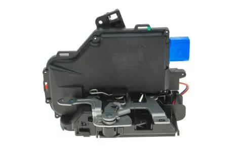Замок дверей задній правий Skoda Octavia (04-13)/VW Golf (04-14), Jetta (06-11), Touareg (02-10) Vika 98390094601