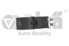 Переключатель противотуманных фар передних Skoda Felicia (94-01),VW Caddy (96-00) Vika 99410551001 (фото 1)